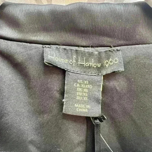 NWT House of Harlow 1960 Satin Blazer Jacket, Size XL - Picture 2 of 4